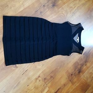 Black bodycon dress
